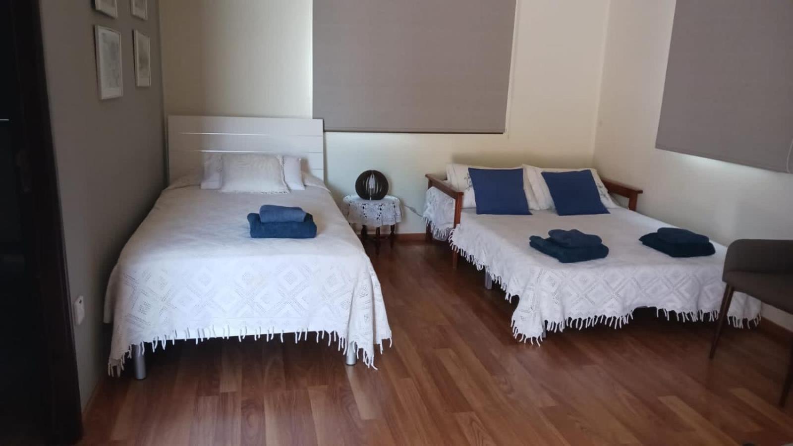 Extremely Comfy Apt With Spacious Private Terrace 10Min Walk To The Beach & In Town Larnaca Eksteriør billede